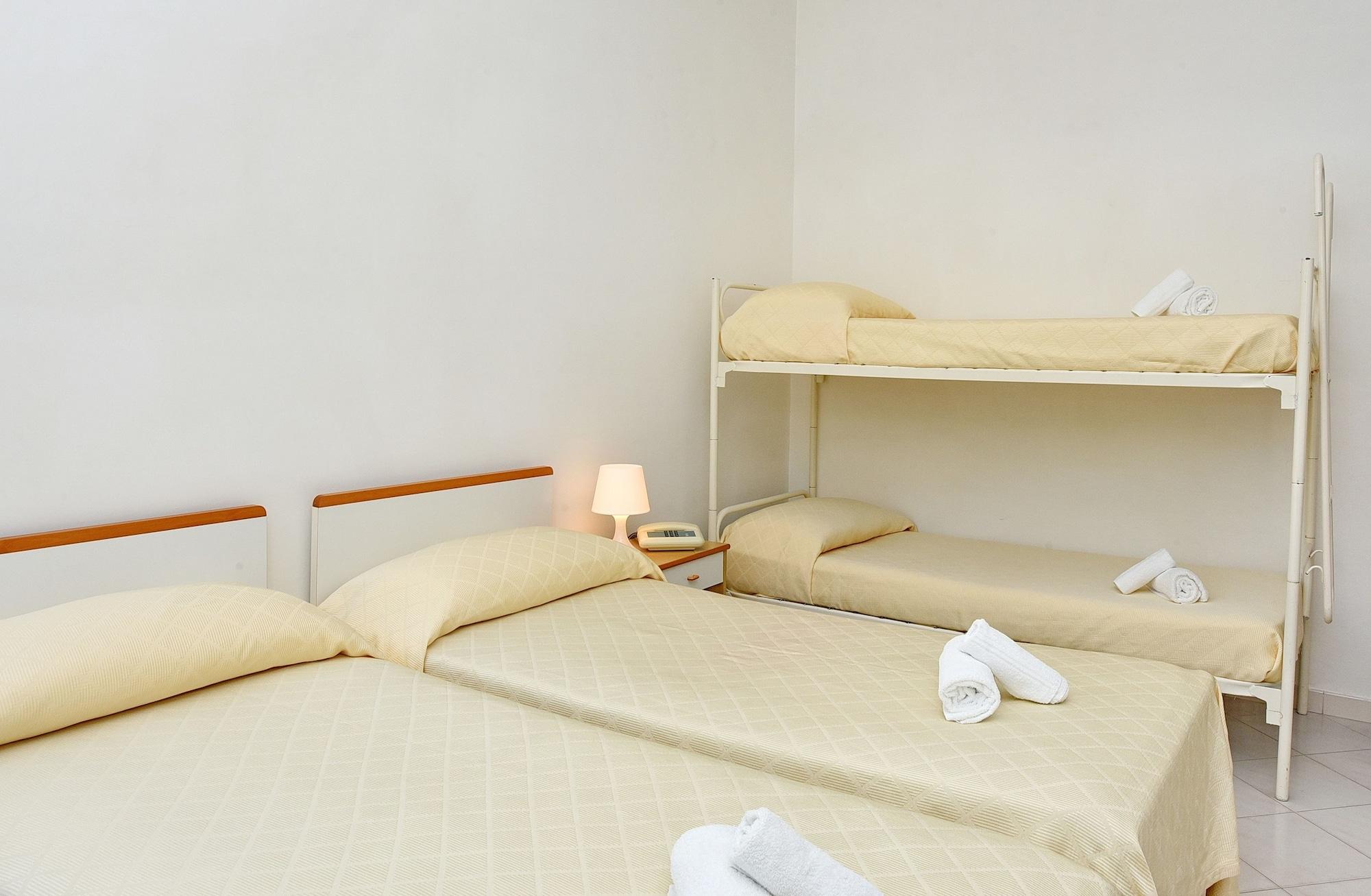 Costa D'oro Hotel 3*